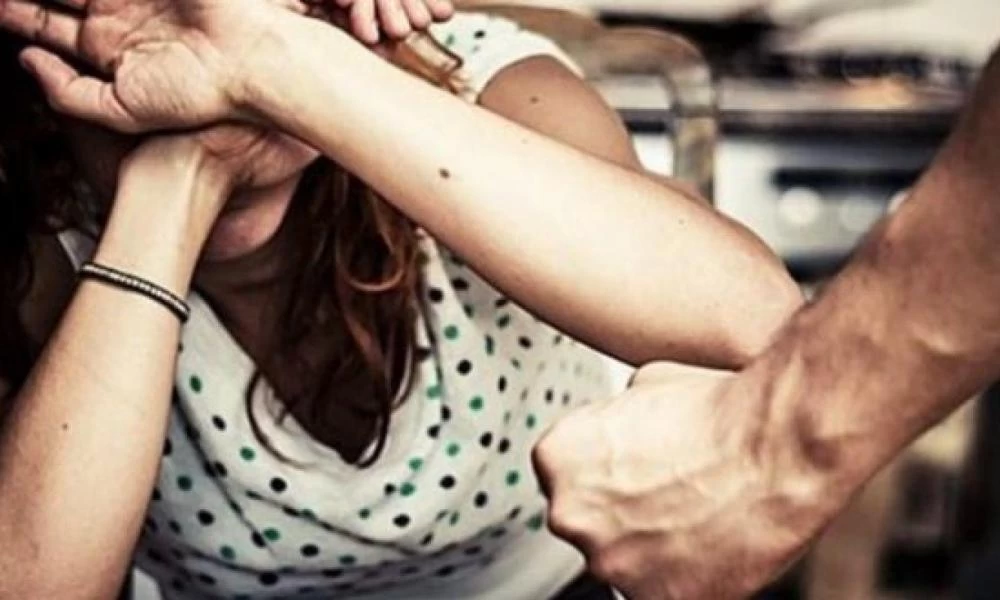 Σοκ στη Πελλα: Έρμαιο στα χέρια του συζύγου της-Άφησε ανάπηρη τη γυναίκα του και την ξυλοκόπησε ξανά